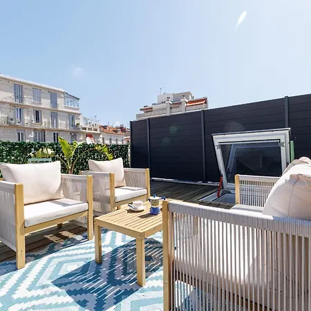 Wide Open Sky Terrace 1 Bdr