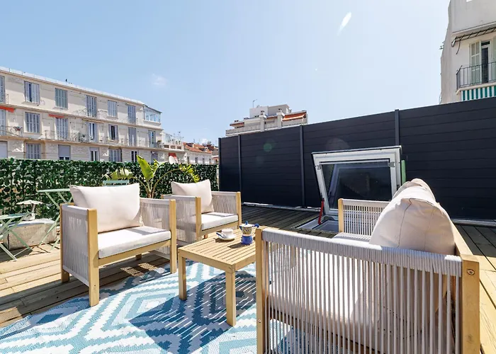 Wide Open Sky Terrace 1 Bdr