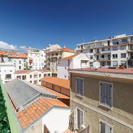 Wide Open Sky Terrace 1 Bdr Apartmán *